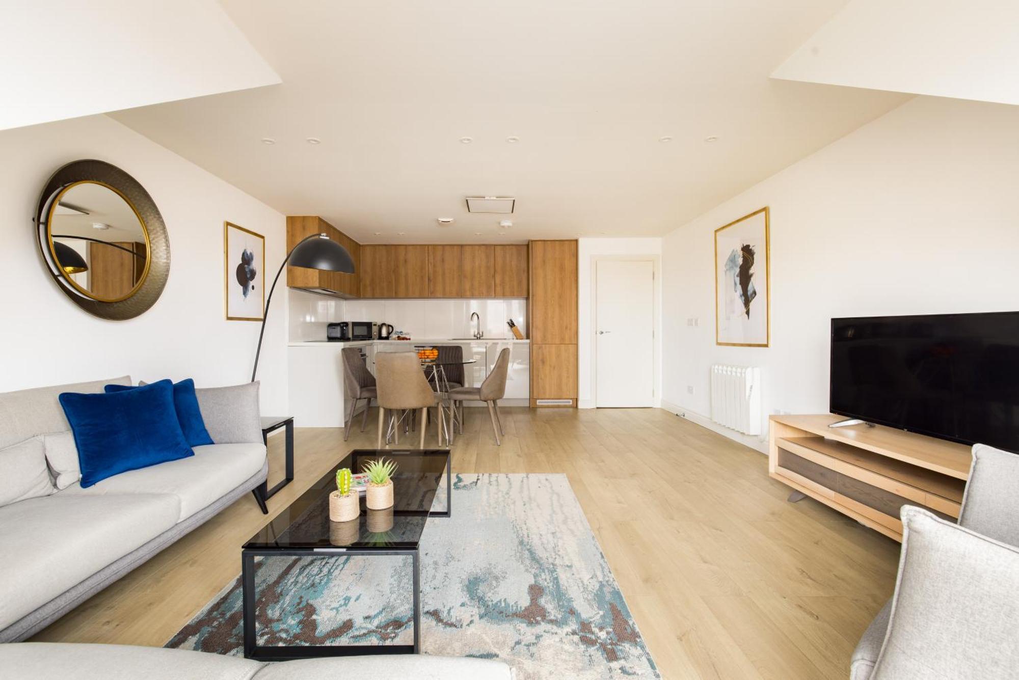 Charles Hope Staines Centre Apartment Bagian luar foto